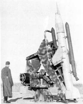 Henschel Hs 117 Flugabwehrrakete "Schmetterling"