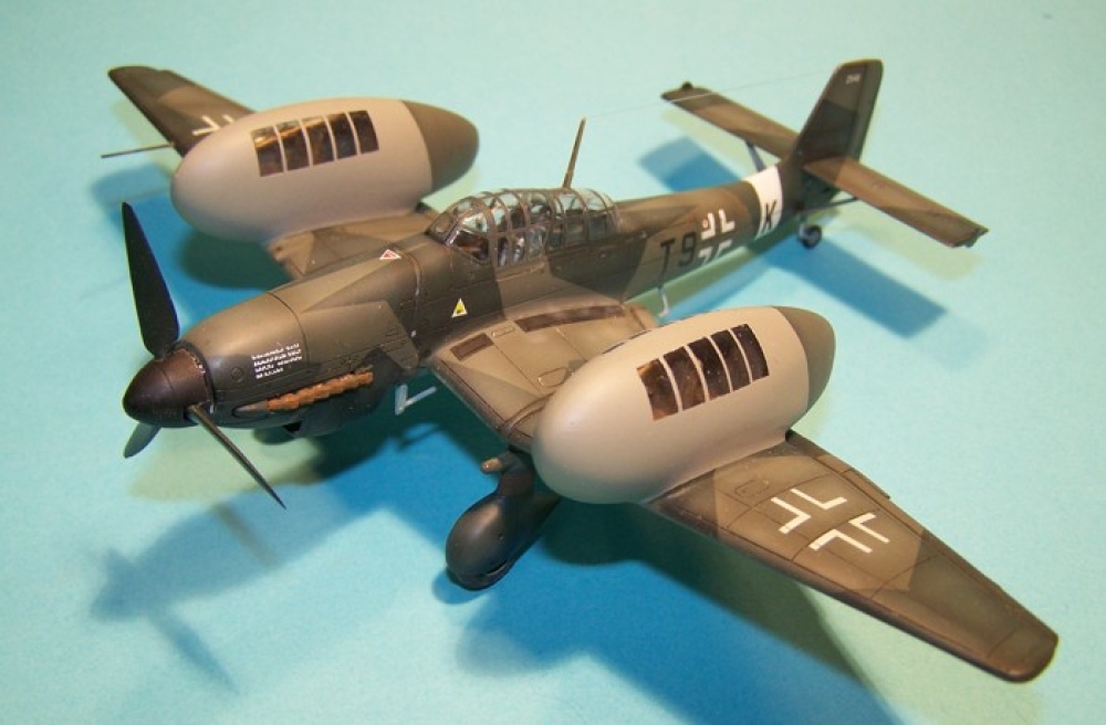 Junkers Ju 87 D-3 personal pods