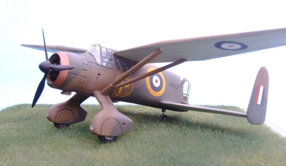 Westland P.12 Tandem "Wing" Lysander